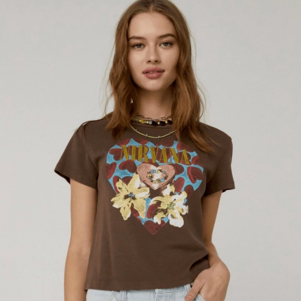 NWT Nirvana Daydreamer in chocolate size M